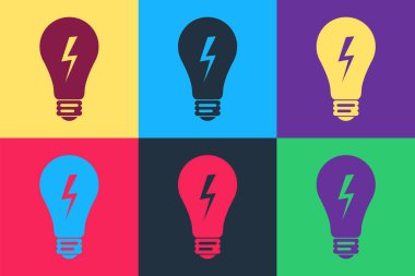 Pop Art Light tabelası. Renk arkaplanında izole edilmiş yıldırım sembolü olan ampul. Fikir sembolü. Vektör.