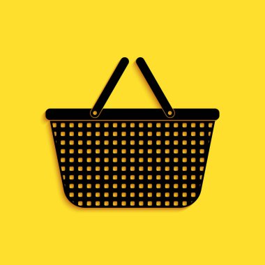 Sarı arkaplanda siyah alışveriş sepeti simgesi izole edildi. İnternetten satın alma konsepti. Servis tabelası. Alışveriş arabası sembolü. Uzun gölge tarzı. Vektör.