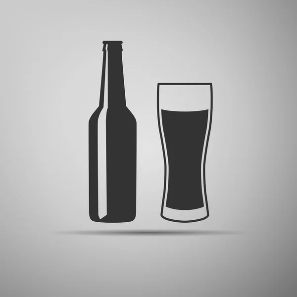 Flasche und Glas Bier. — Stockvektor