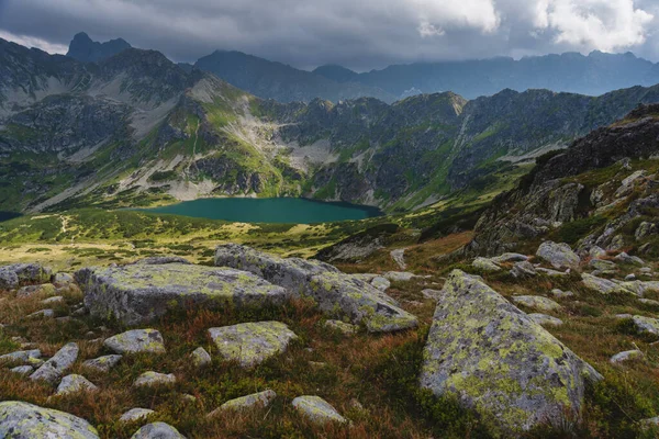 Maravilloso Paisaje Montaña Verano Los Tatras Polacos Con Hermosos Lagos —  Fotos de Stock