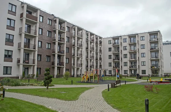 Moderne Stadtlandschaft Wohnviertel Von Vilnius Litauen lizenzfreie Stockbilder