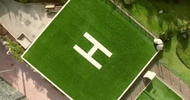 Helikopter çatıda otopark