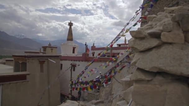 Tibetan Flags in Himalaya — Stock Video