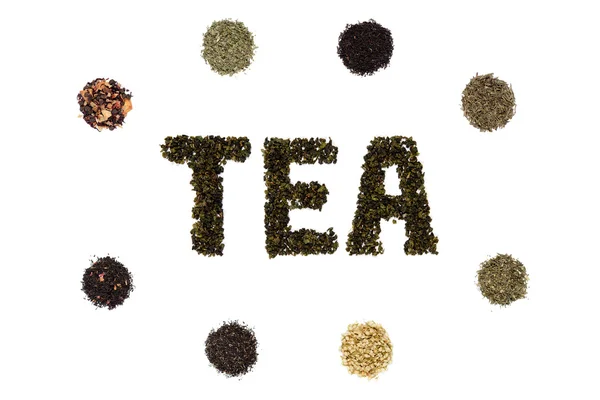 Çay yaprakları beyaz arka plan üzerinde yazıt imal edilir