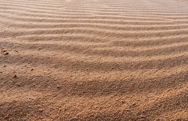 Textura Areia Uma Duna Deserto Com Padrões Forma Ondas Criadas — Fotografia de Stock