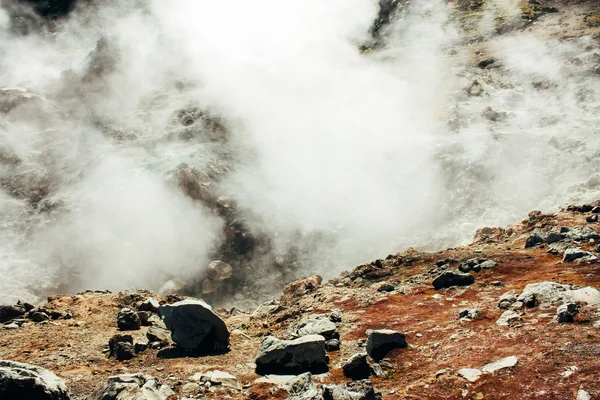 İzlanda manzara, doluşuyor Landmannalaugar içinde
