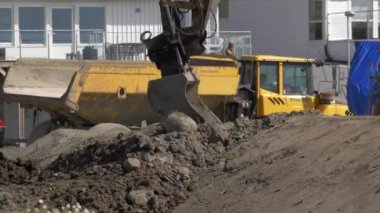 Ekskavatör kova döndürme