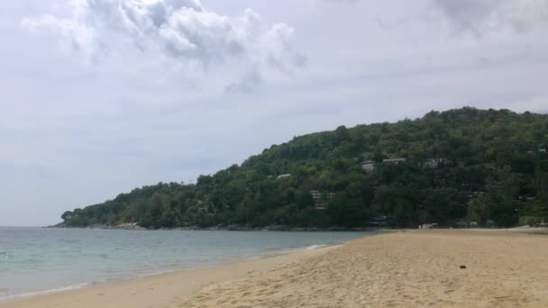 Karon Beach, Phuket na Tailândia — Vídeo de Stock