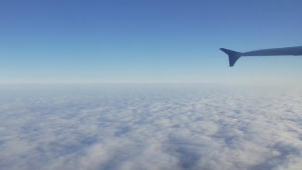 Volando sobre nubes aéreas — Vídeos de Stock