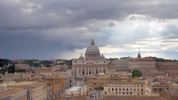 O panorama da Cidade do Vaticano e a Basílica de St. Peters — Vídeo de Stock