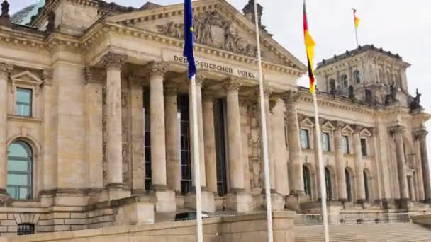 Timelapse de Berlín - Edificio del Reichstag Hyperlapse — Vídeo de stock