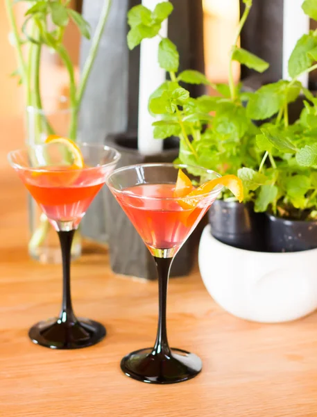 iki kırmızı içecekler