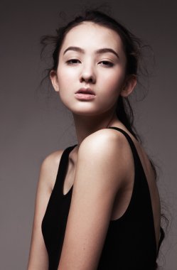 doğal makyaj kadınla