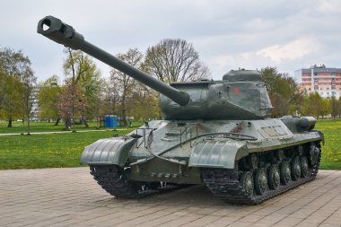 Sovyet tank-2
