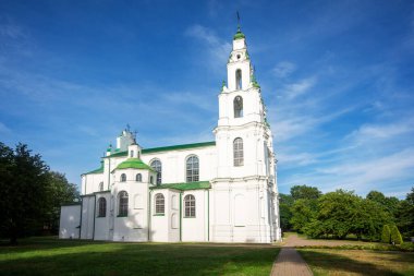 Polotsk 'taki St. Sophia Ortodoks Katedrali güneşli bir yaz günü, Belarus. Tarihi anıt.