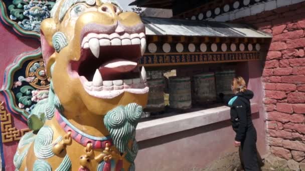 Nepal, Monastery, Tengboche,female,rotating Prayer Beads — Stock Video