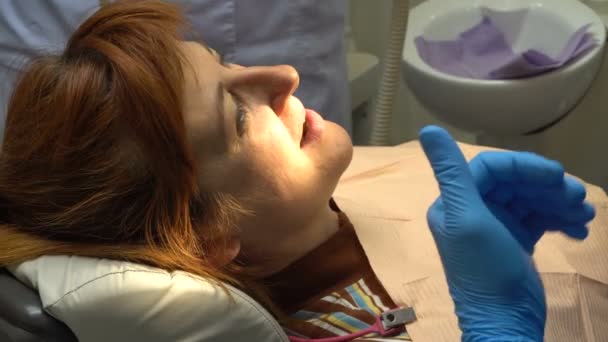 Dentistry Young Woman, Pain Relief and Sealing — Stock Video