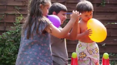 Patlama, çocuk çığlıkları balon