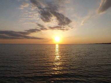 Kumsalda gün batımı, Karadeniz, Anapa