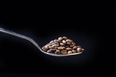 içecekler, kahve, kahve çekirdekleri, kahve tozu, kahve kaşık, kahve zaman, zevk, gıda, cam şişeler, fiyat etiketi, acı