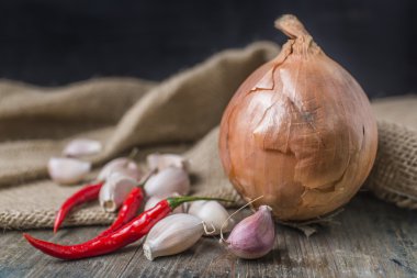 Sebze, incelik, yeşil gıda, bamya, soğan, sarımsak, biber, kavun, taze