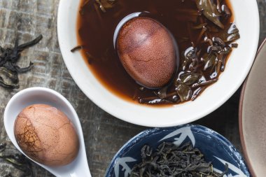 Tea eggs, eggs, food, tea, food, with shell, delicious, wood, ceramic bowl