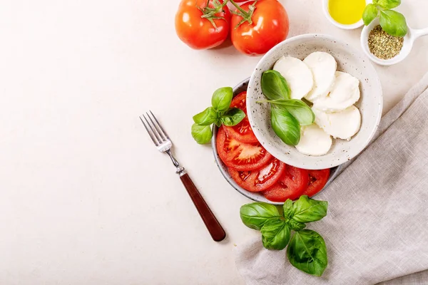 Házi Készítésű Egészséges Étel Koncepció Cseresznye Paradicsom Mozzarella Labdák Fűszerek Stock Kép