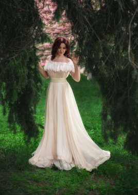 Nisan 'da kiraz çiçeği