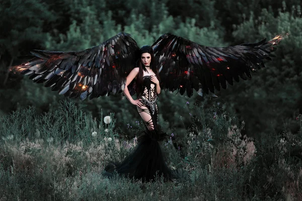Siyah melek kız — Stok fotoğraf