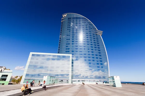 巴塞罗那，西班牙-巴塞罗那 W 酒店的看法 — 图库照片