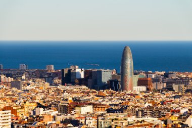 Barcelona şehrinin panoramik görüntüsü 