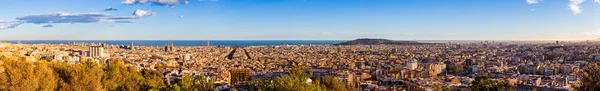 Panorama view of Barcelona from Park Guell in sunny day in winter. High resolution image. Spain — Stock Photo, Image