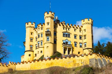 Schloss Hohenschwangau Castle (yüksek kuğu ilçe Sarayı), Fussen, Bavyera, Almanya