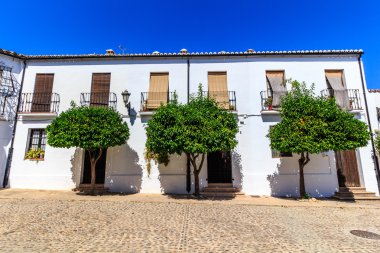 Sokaklarda geleneksel mimari