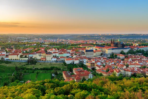 Blick auf das Strahov-Kloster in Prag — Stockfoto