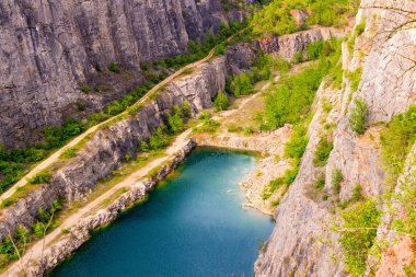 Büyük Amerika denilen taş ocağı