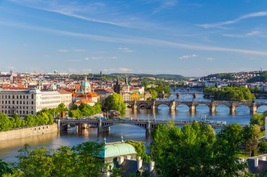 Bahar Prag panorama Prag Hill