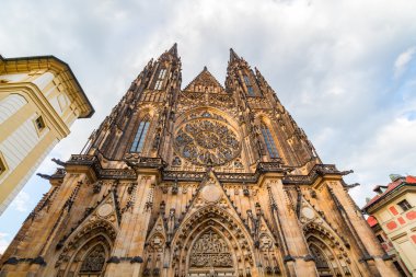 Ünlü St. Vitus Katedrali Prag