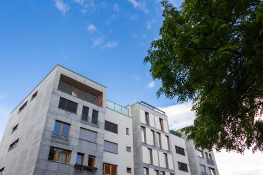 Yeni Apartman Binası 