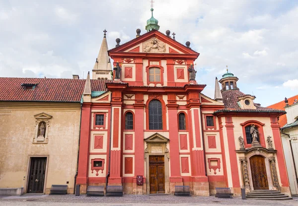 St. Georges Basilika in Prag — Stockfoto