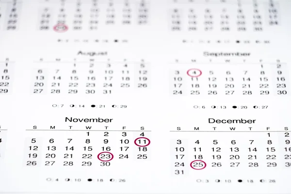 Ημερομηνίες σημειώνονται στο ημερολόγιο — Φωτογραφία Αρχείου