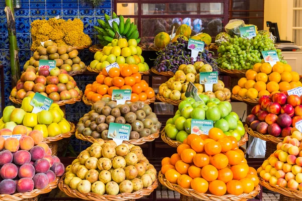 Frutas frescas exóticas — Foto de Stock