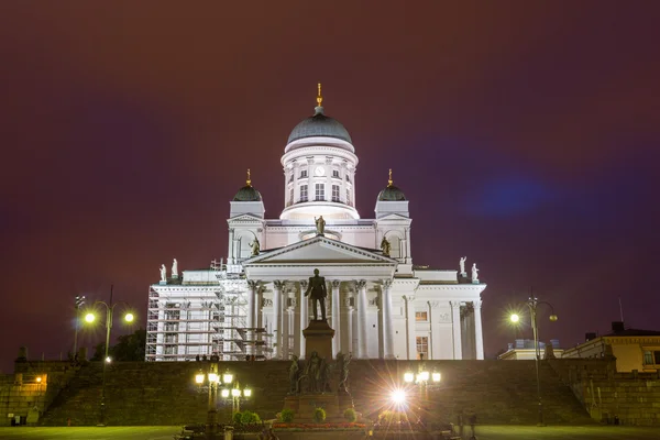 Vacker utsikt över berömda Helsingfors domkyrka — Stockfoto