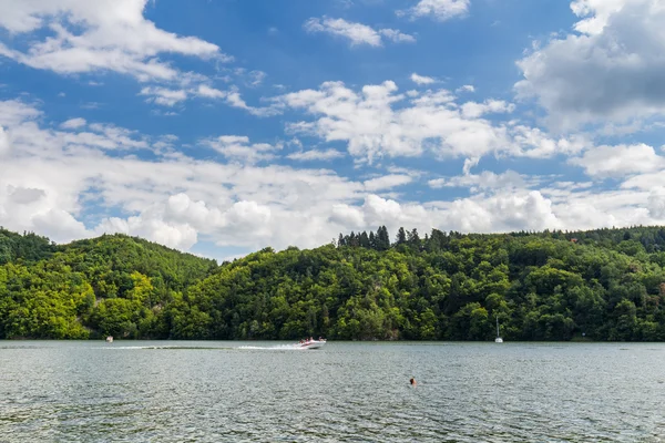 Slapy Barajı Vltava Nehri üzerinde. — Stok fotoğraf