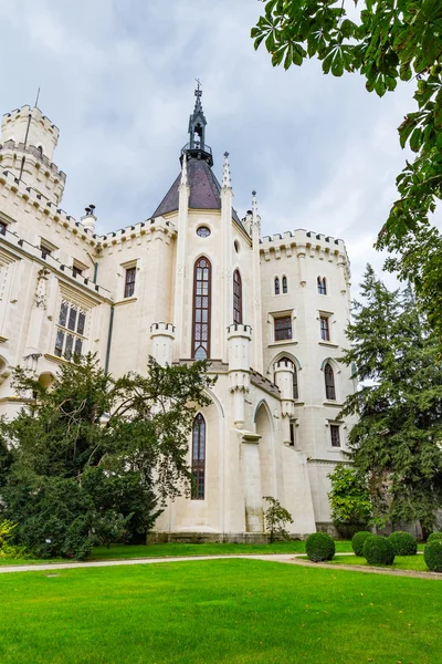 Castelo Hluboka nad Vltavou na República Checa — Fotografia de Stock