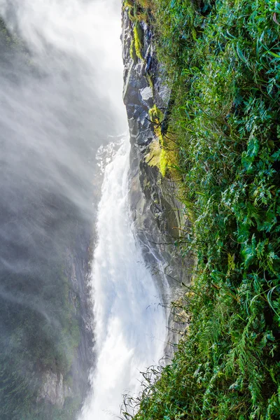 Водопад Криммлера в Альпах — стоковое фото