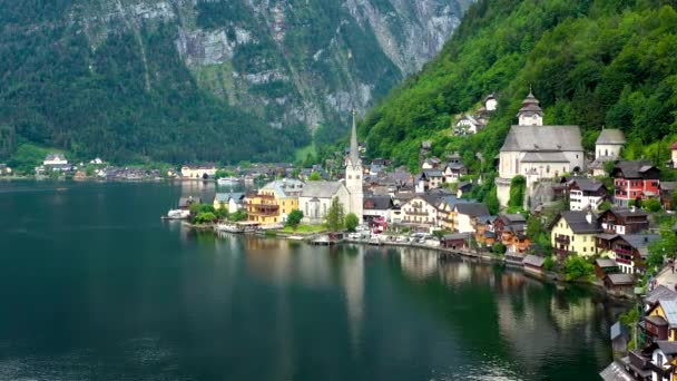 Vista Aérea Aldeia Montanha Austríaca Hallstatt Hallstatter Lago Bela Hora — Vídeo de Stock