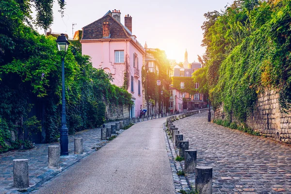 Montmartre District Van Parijs Huizen Aan Smalle Weg Wijk Montmartre — Stockfoto