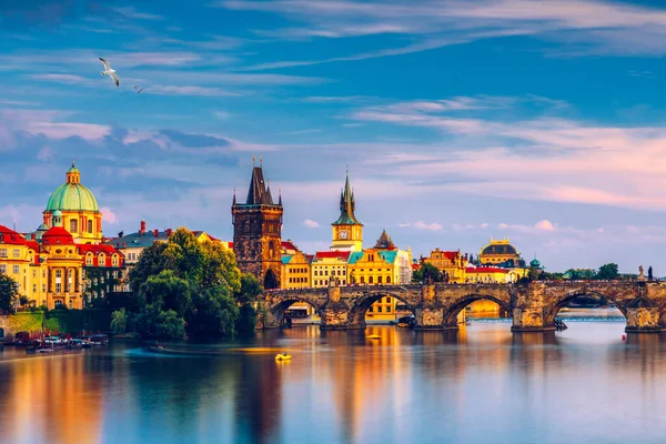 Karlsbrücke Prag Tschechien Prag Tschechien Karlsbrücke Karluv Most Und Altstädter — Stockfoto