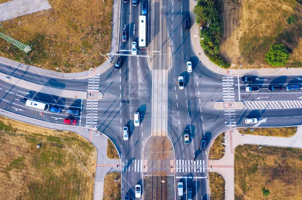 Vista Aérea Superior Encruzilhada Com Muitos Veículos Tráfego Automóveis Interseções — Fotografia de Stock